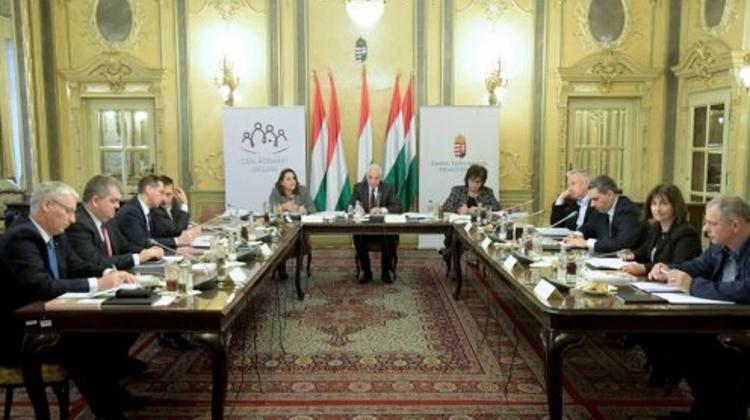 Family Affairs Cabinet Formed By Hungarian Govt