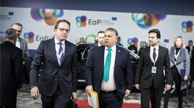 Orbán Leaves For Brussels, Budapest To Host CEEC-China Summit
