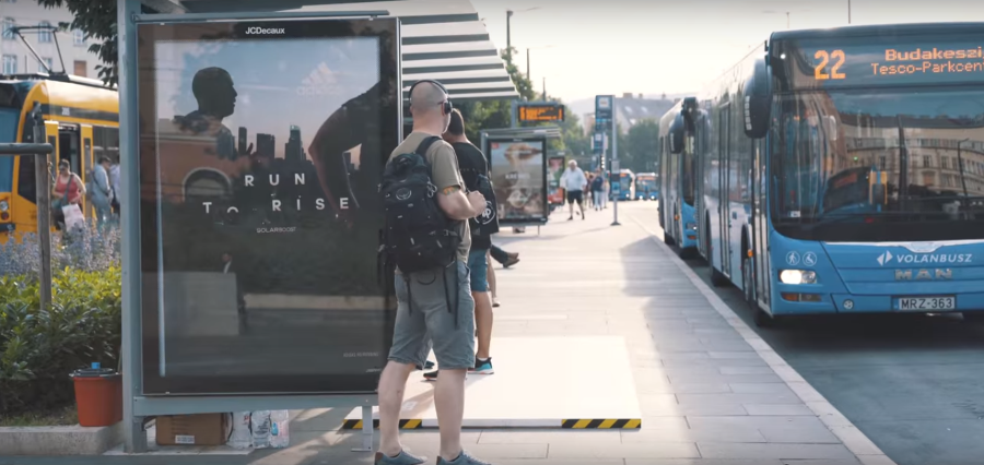 Video: Innovative Running Track At Budapest Bus Stop