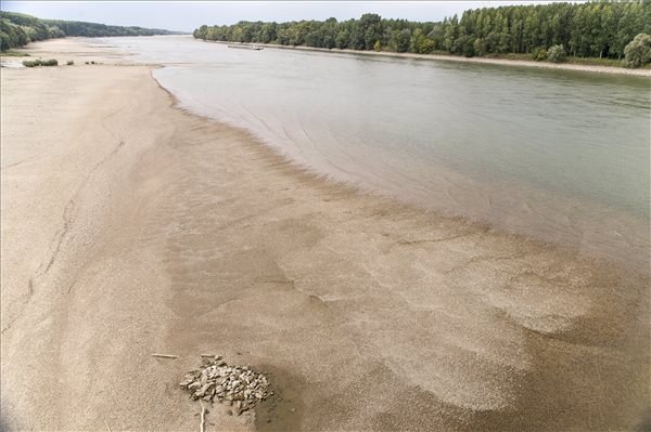 Now Impossible To Navigate Stretches Of Danube North Of Budapest