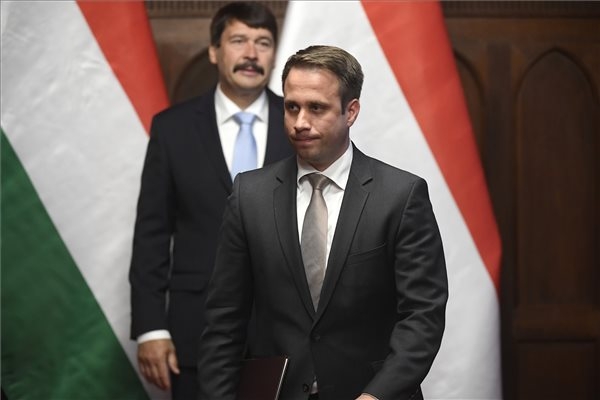 Fidesz: List of EC Contracts with NGOs Made Public Online - 'Shocking Numbers' Fidesz: List of EC Contracts with NGOs Made Public Online - 'Shocking Numbers'