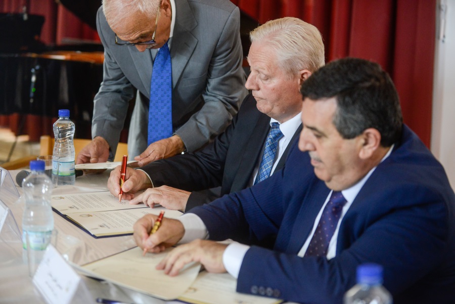 Budapest, Bethlehem Mayors Sign Twin City Accord