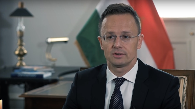 Video: Breitbart Interviews Hungarian FM Péter Szijjártó On Migration