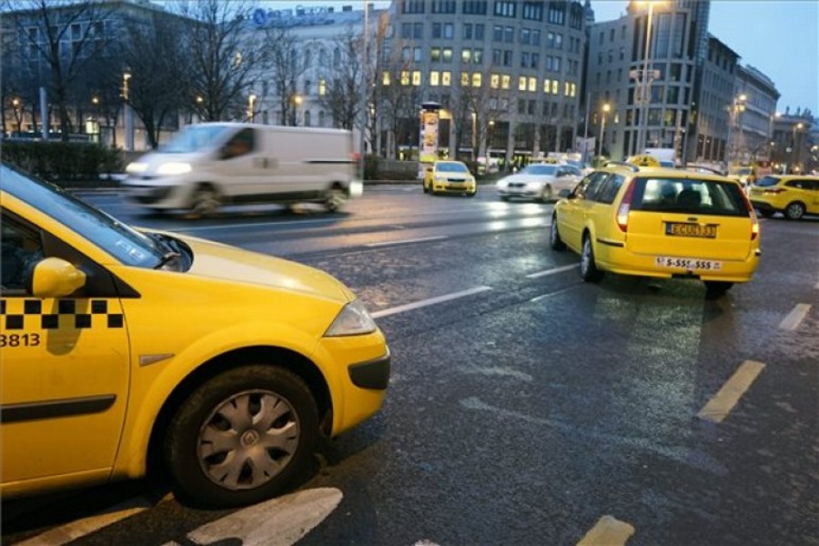 Budapest Taxi Fares Higher From Sunday