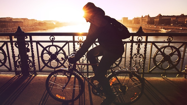 Video: Budapest Biking Increasingly Popular