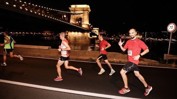 Video: Night Run Budapest, 4 August