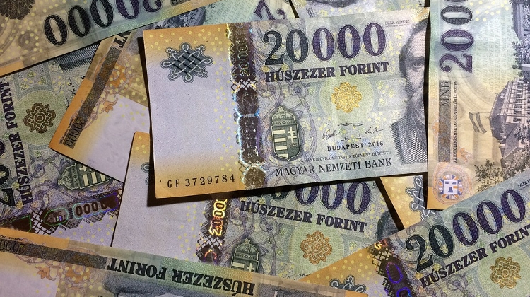 Gross Wages In Hungary Up 10.6% In January
