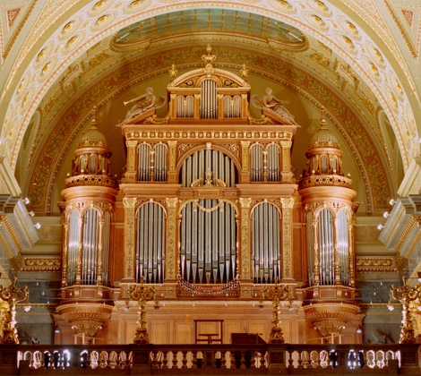 Enjoy Free Organ Concerts Across Hungary This Saturday