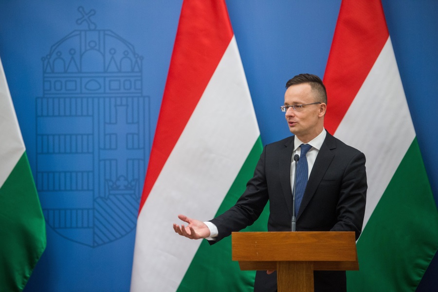 Video: Hungarian FM: 'We Are Not Worried' About EU Fund Cut Threat