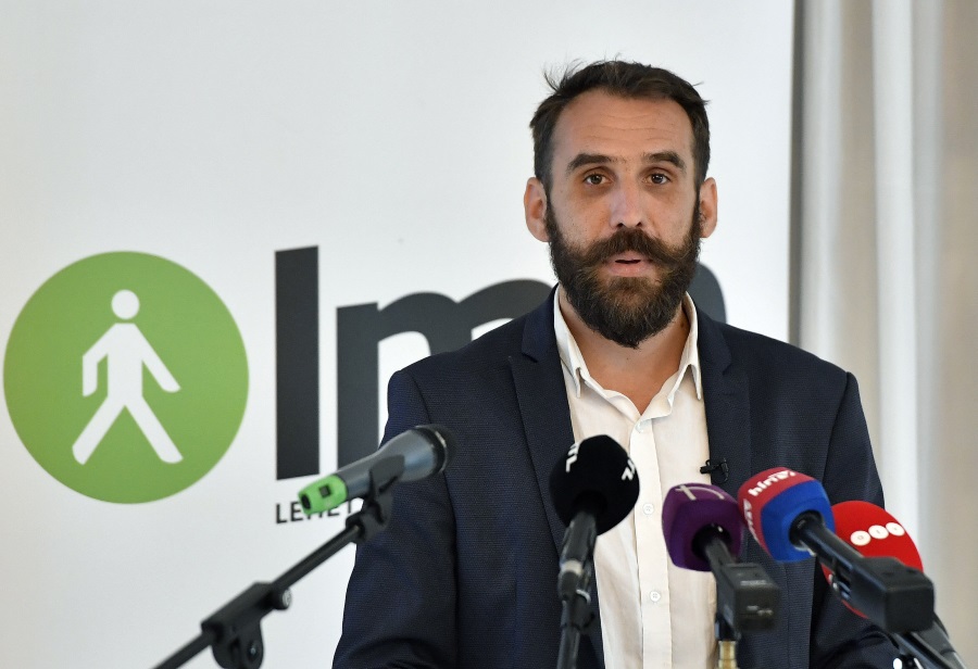Hungarian Green Party LMP Calls For Action Against Corporate 'Climate Criminals'