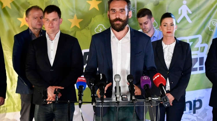 Hungarian Opposition LMP National Board Resigns