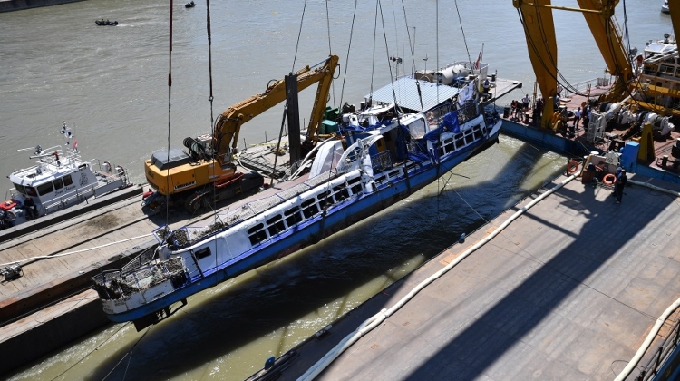 Danube Wreck May Hold Victims Under Mud Inside Boat, River Search Efforts Doubled