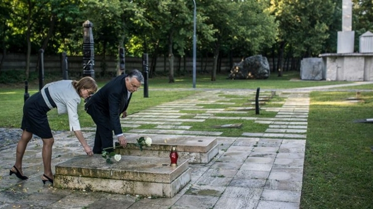 Video: PM Orbán Pays Tribute To Martyred 1956 Hungarian Prime Minister