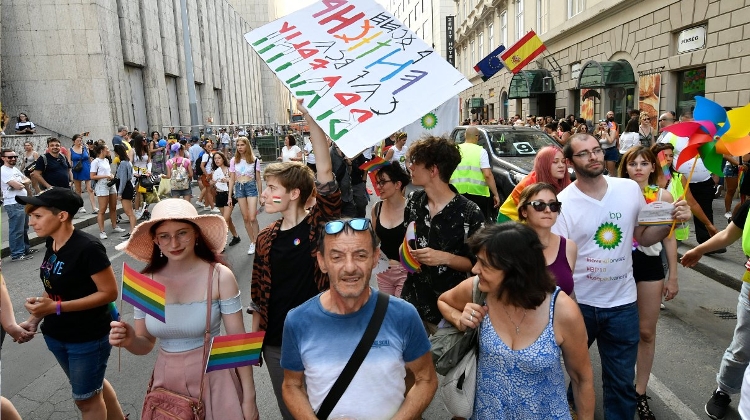 Hungarian Opinion: Another Gay Pride March Without Incident
