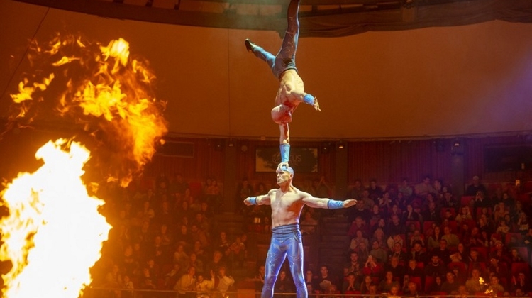 'Phoenix: Circus of Fire', Capital Circus Of Budapest