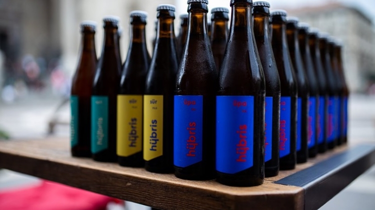 Hungarian Microbrewery Hübris Launches Minimalist ‘Craft Beers Without Craft’
