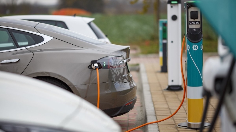 Permits Issued For 844 Electric Vehicle Charging Stations In Hungary