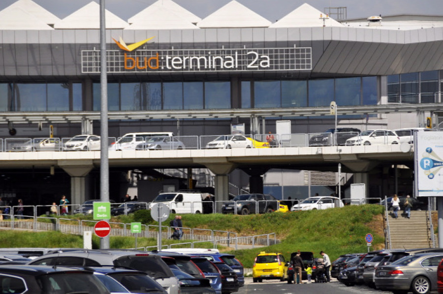 Restrictions On Road To Budapest Airport