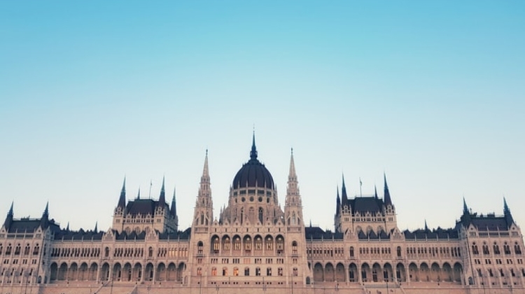 Insider’s Guide: Hungarian Parliament Building in Budapest