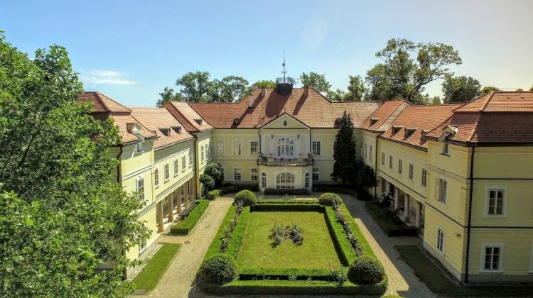 Three Hungarian Castle Hotels Receive Heritage Hotels Award