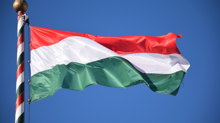 Video: Hungarian National Anthem In English