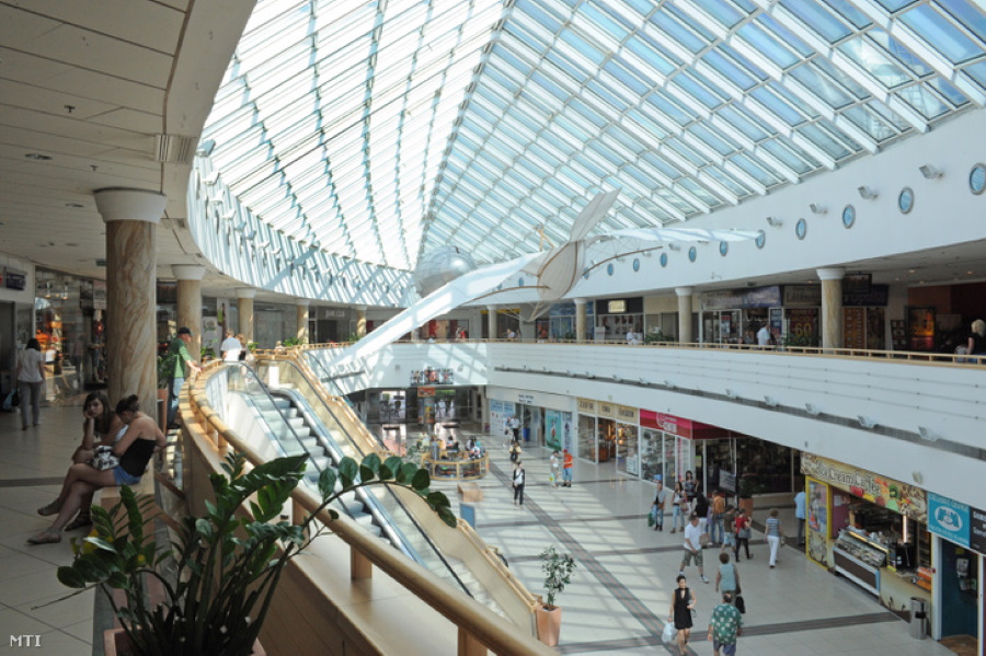 Indotek Renews Malls In Debrecen, Szeged