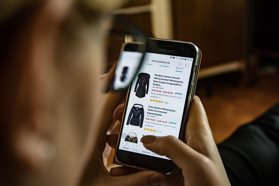Online Stores Take Growing Slice of Fashion Market In Hungary