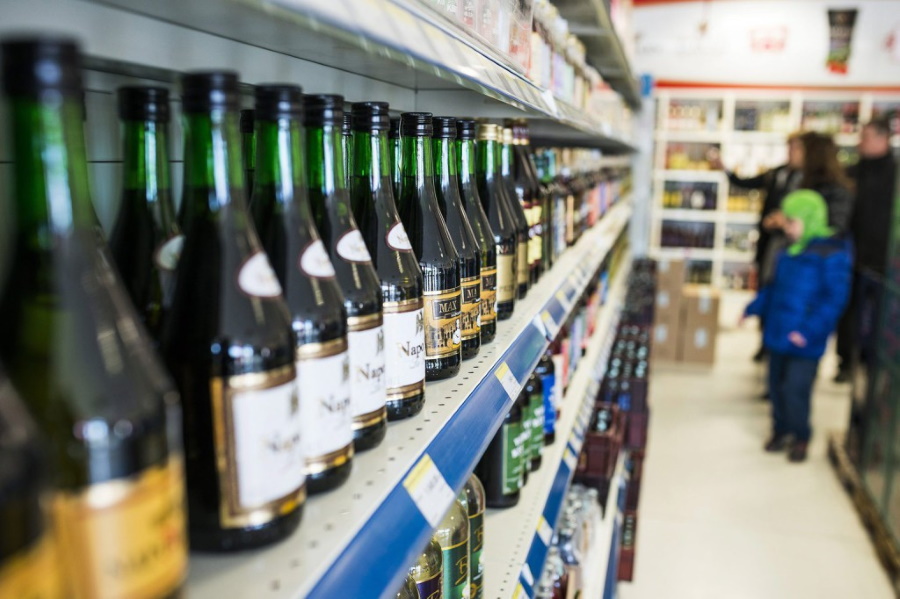 Price Of Alcoholic Drinks In Hungary 23% Under EU Average