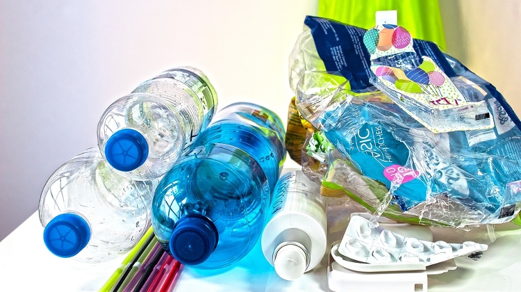 Debrecen Zoo & Amusement Park Bans All Disposable Plastic