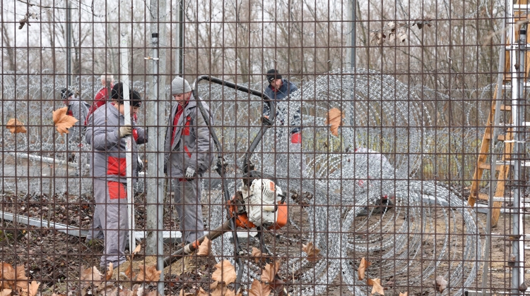Video: Shots Fired As Refugees Storm Hungary’s Border Crossing