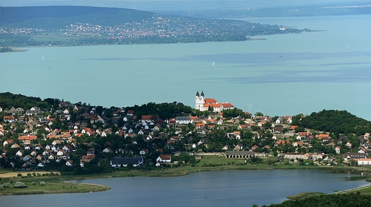 Lake Balaton Most Popular Destination for August 20 Holiday Lake Balaton Most Popular Destination for August 20 Holiday