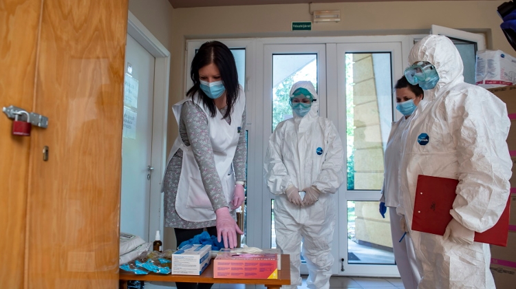 13% Of Coronavirus Cases Health-Care Staff In Hungary