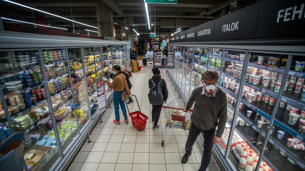 30,000 Shops Due To Close Early In Hungary