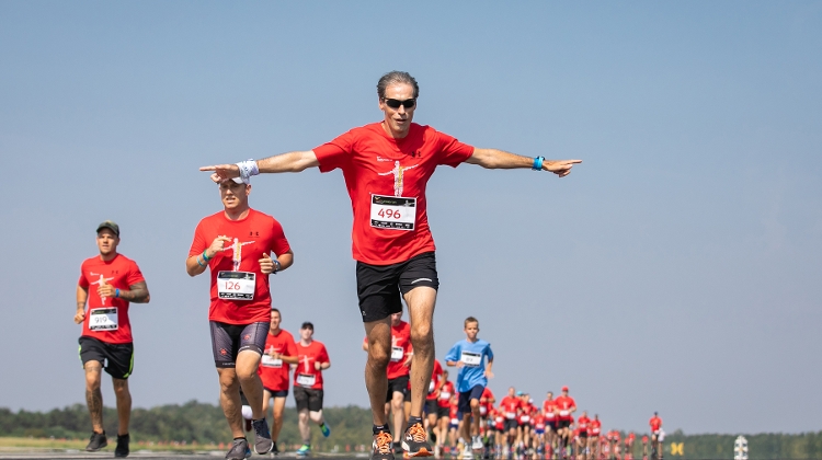 'Runway Run' Charity Race @ Budapest Airport, 19 September