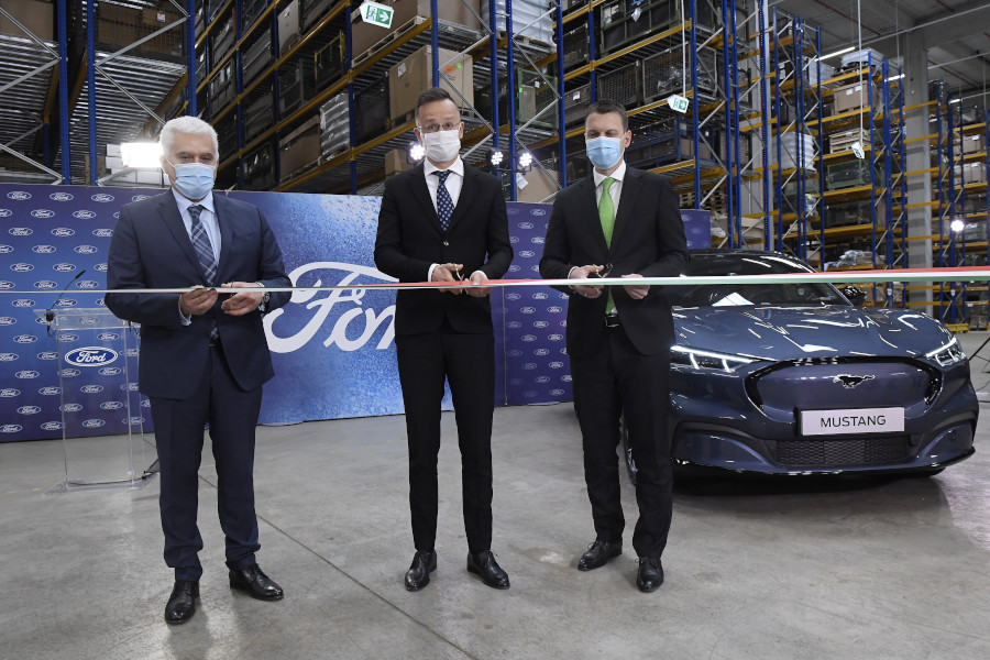HUF 3 Billion Logistics Centre Inaugurated By Ford In Biatorbágy