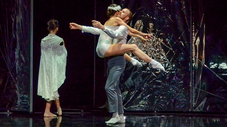 Székesfehérvár Ballet Theatre: Swan Lake, National Dance Theatre Budapest, 2 October