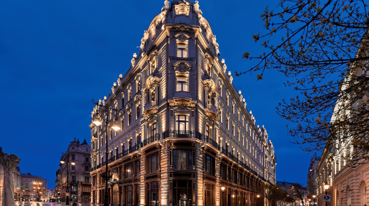 Budapest's Hotel Market Set to Beat Record High - Where Most Foreigner Visitors Come from Revealed Budapest's Hotel Market Set to Beat Record High - Where Most Foreigner Visitors Come from Revealed