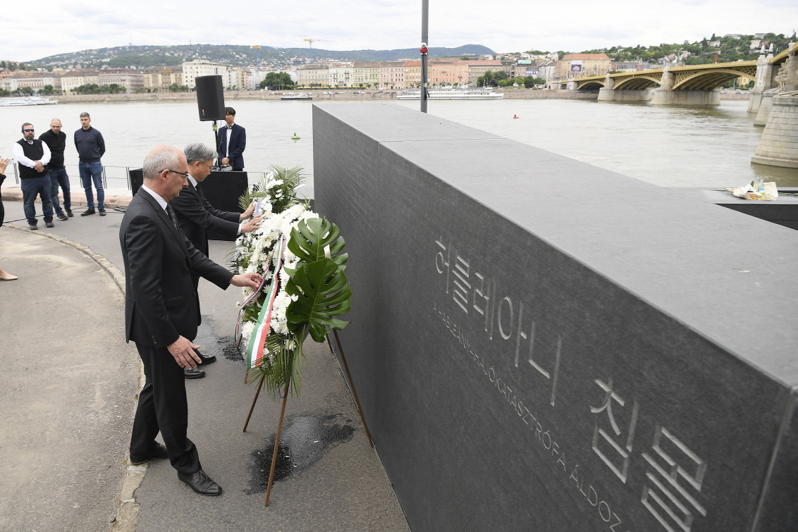 Third Anniversary of Budapest Danube Tourist Boat Tragedy Marked