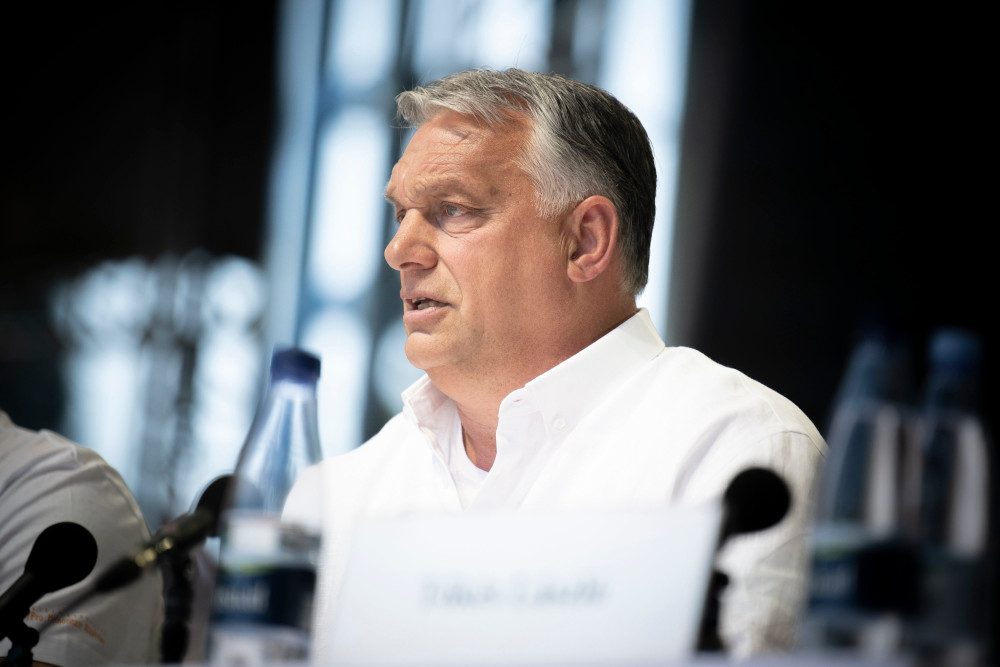 Hungarian Opinion: Weeklies on Orbán's Tusványos Address