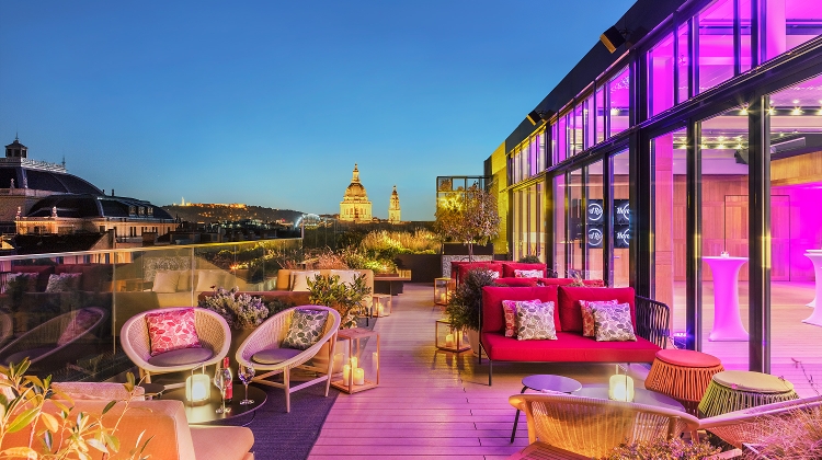 Hard Rock Hotel Budapest Opens its Skybar, the Roxy Rooftop Lounge