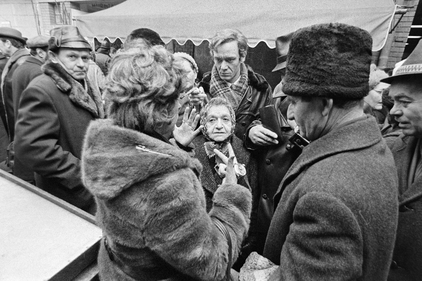 An Englishwoman's Life in Communist Hungary: Chapter 3, Part 5.