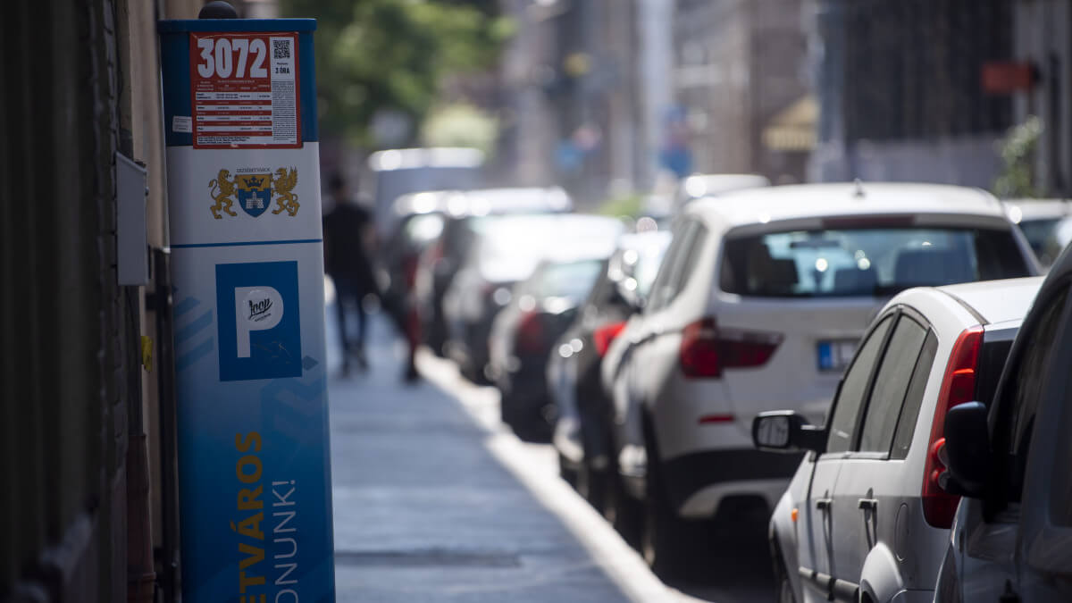 Free Parking in Budapest Between 23rd December – 1st January 2024
