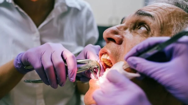 Everything You Need to Know About Tooth Extraction & Aftercare by EverGreen Dental Budapest
