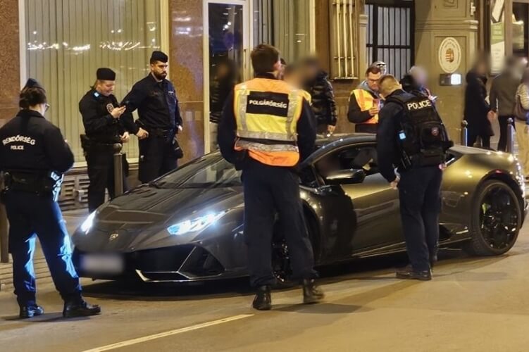 Night Raid by Budapest Police on Downtown Zone of Capital Results in Multiple Arrests