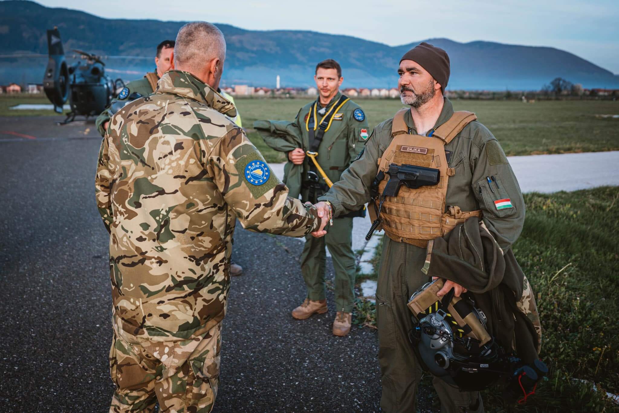 Hungarian Troops Rescue Missing Tourists in Bosnia & Herzegovina