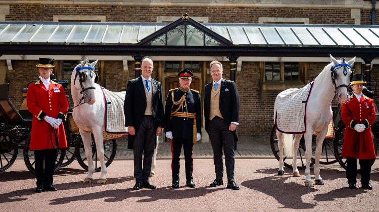 Gift Studs: “Hungarian Horses at Service of British Royal Family!” Gift Studs: “Hungarian Horses at Service of British Royal Family!”