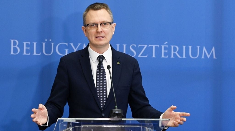 Official: Brussels 'Punishing' Hungary for Protecting Border Official: Brussels 'Punishing' Hungary for Protecting Border