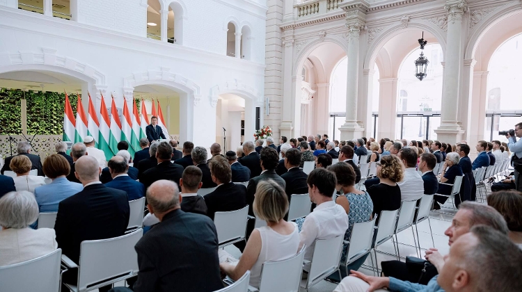 Weekly Briefing: "Homosexual Relationship" - Catholic Priest Scandal, "Hypocritical" - Hungary to Sue EU? Weekly Briefing: "Homosexual Relationship" - Catholic Priest Scandal, "Hypocritical" - Hungary to Sue EU?