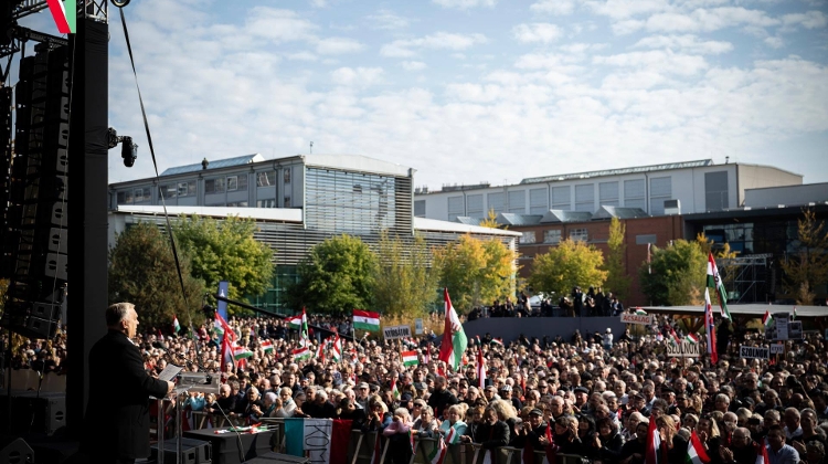 Brussels Wants to Plant Puppet Government in Hungary, Says Orbán at October 23 Speech Brussels Wants to Plant Puppet Government in Hungary, Says Orbán at October 23 Speech