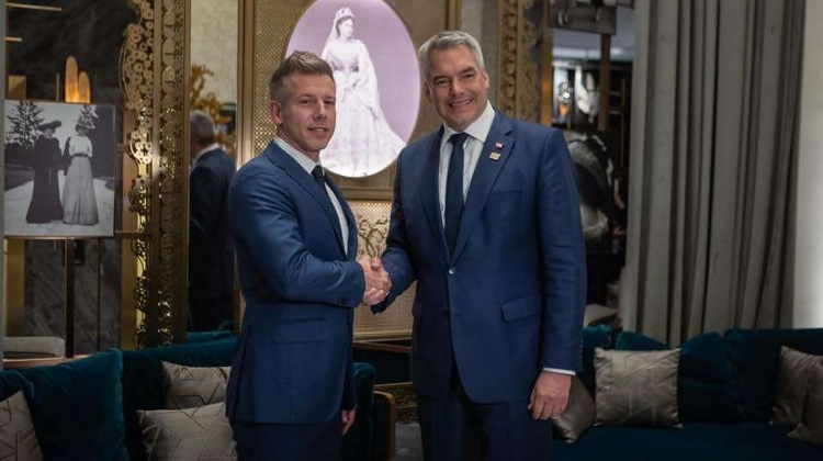 Magyar Meets Austrian Chancellor in Budapest Magyar Meets Austrian Chancellor in Budapest